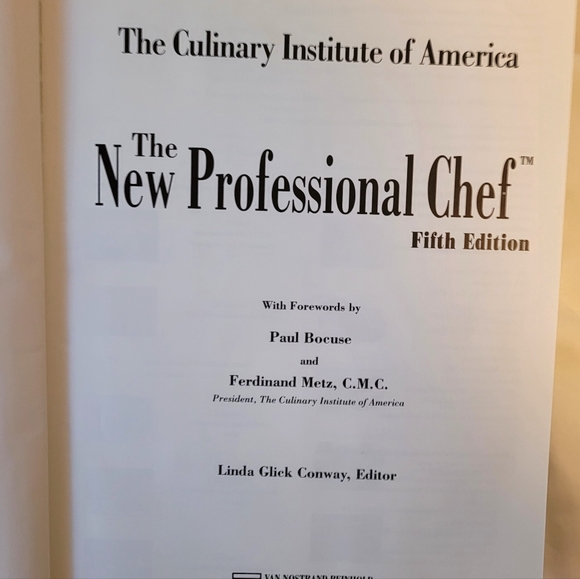 The Culinary Institute of America, The New Professional Chef, Fifth Edition - Picture 3 of 8